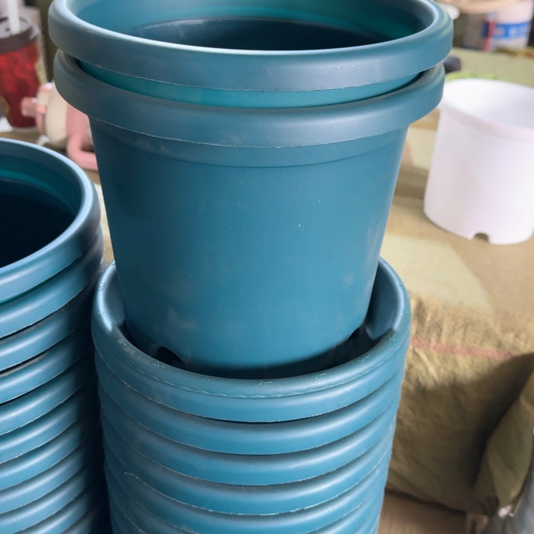 树脂四季盆3#带拖军绿10