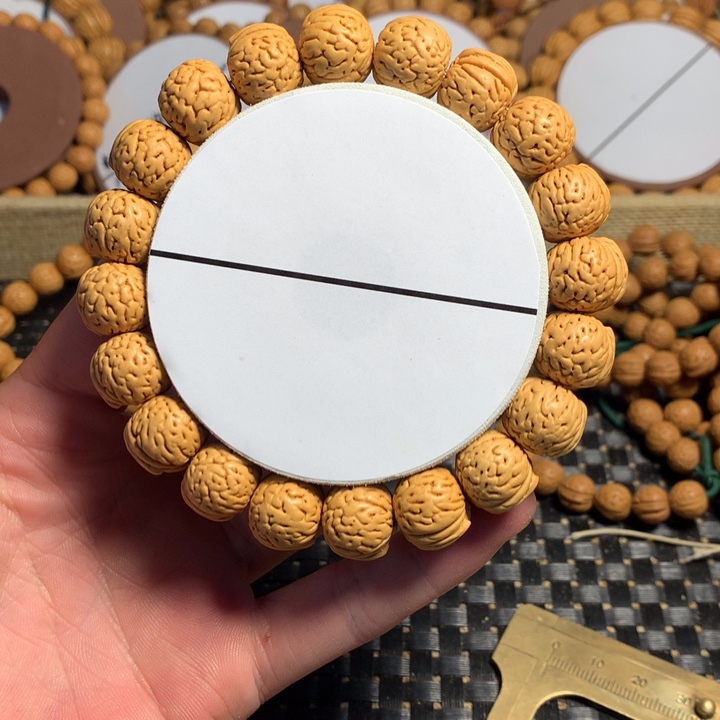 ****桃核手串1#东北一号金豆