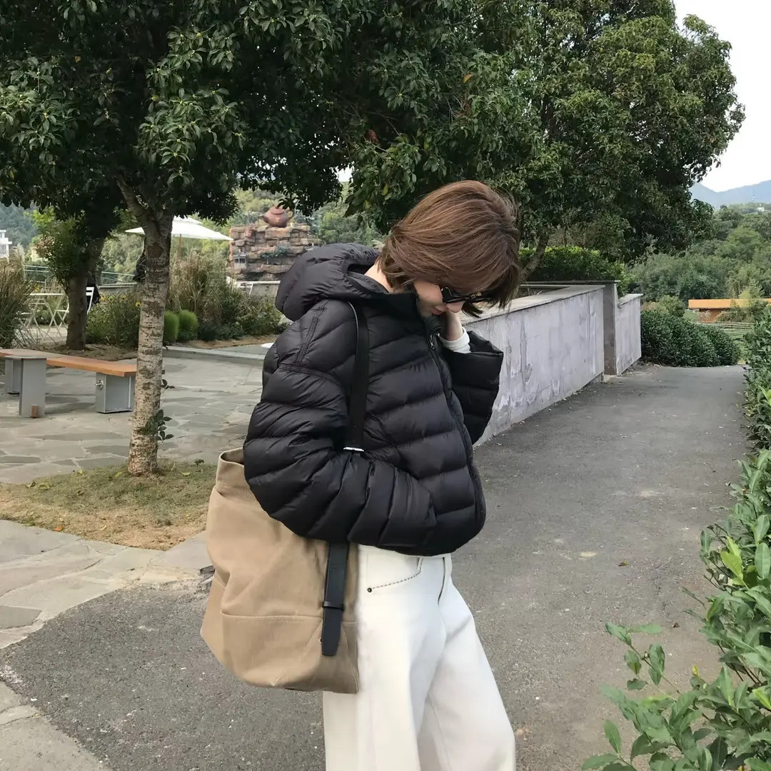 连帽短款排骨羽绒服女士2025冬季新款韩版女款保暖