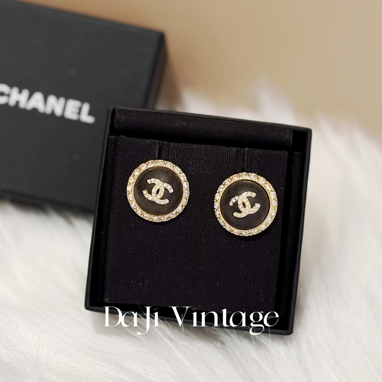 大吉中古/Chanel香奈儿木质圆形镶钻耳钉