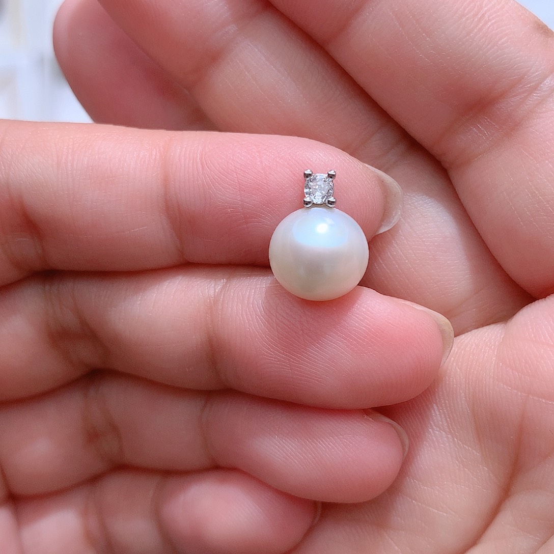 淡水珍珠未镶嵌吊坠(赠链)CC 10.2m m