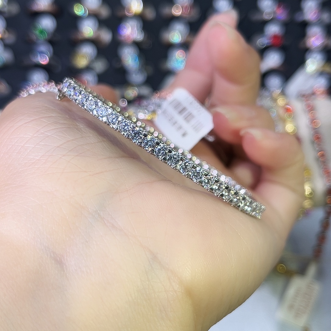 莫桑石非金属满钻手镯（15手围）