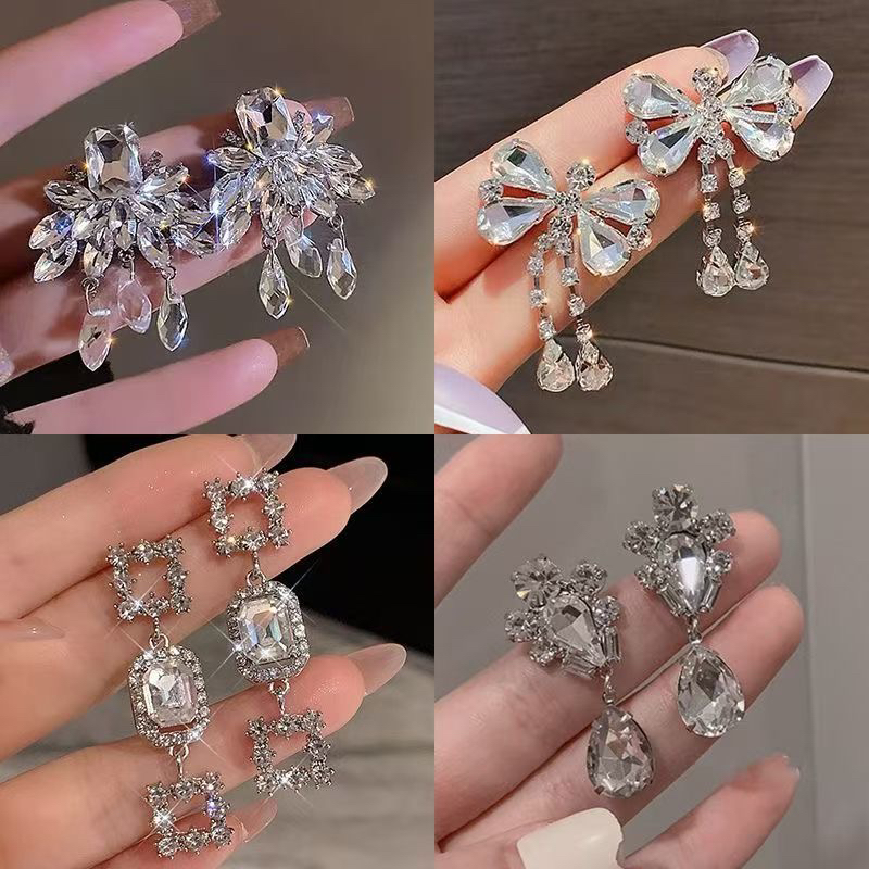 合金仿珍珠耳饰 女原创设计耳环超仙气质时尚满钻少女