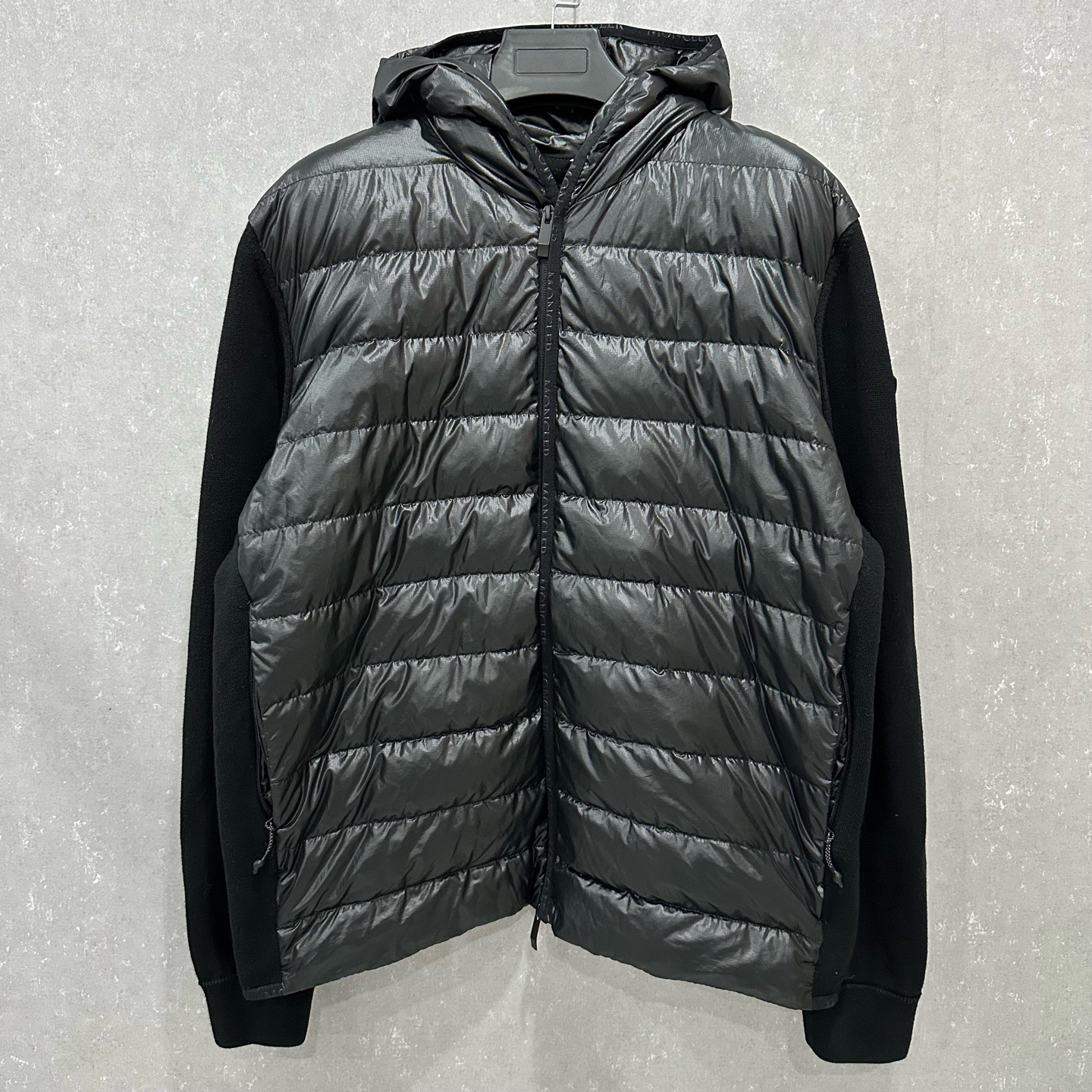 95新 MONCLER 拼接连帽拉链羽绒服XXXL码/006222