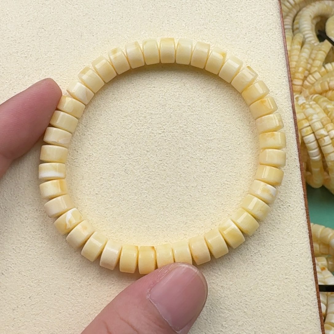 月****未镶嵌琥珀手链8mm精工药片9.8克