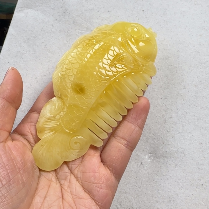 蜜蜡珠宝奇石未镶嵌