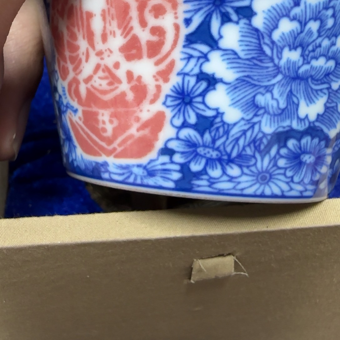 瓷片叁**界瓷器的造型也非常