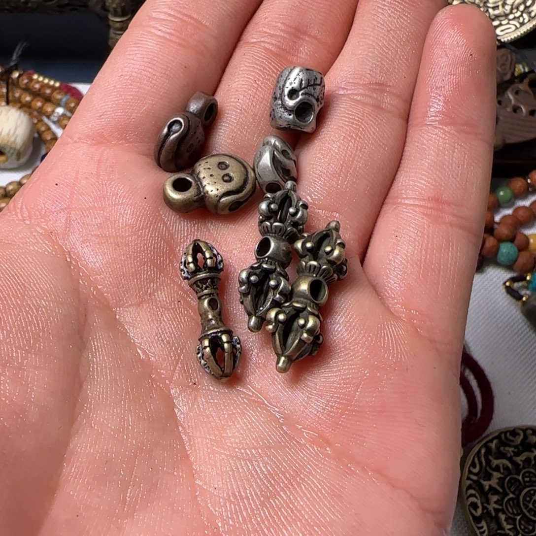 婷***啊啊啊啊啊啊啊啊啊配饰