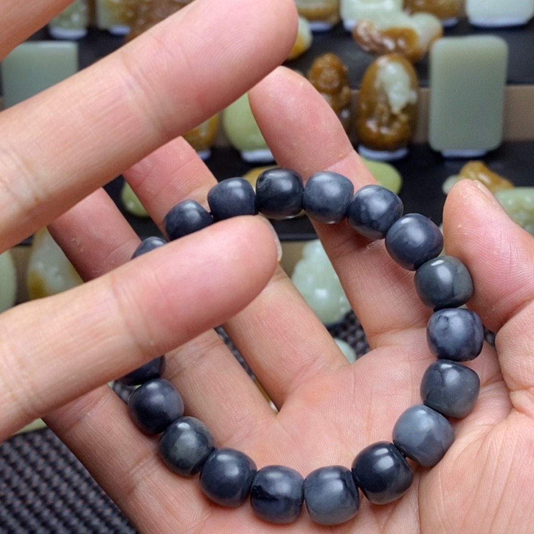 和田玉未镶嵌吊坠(不含链)