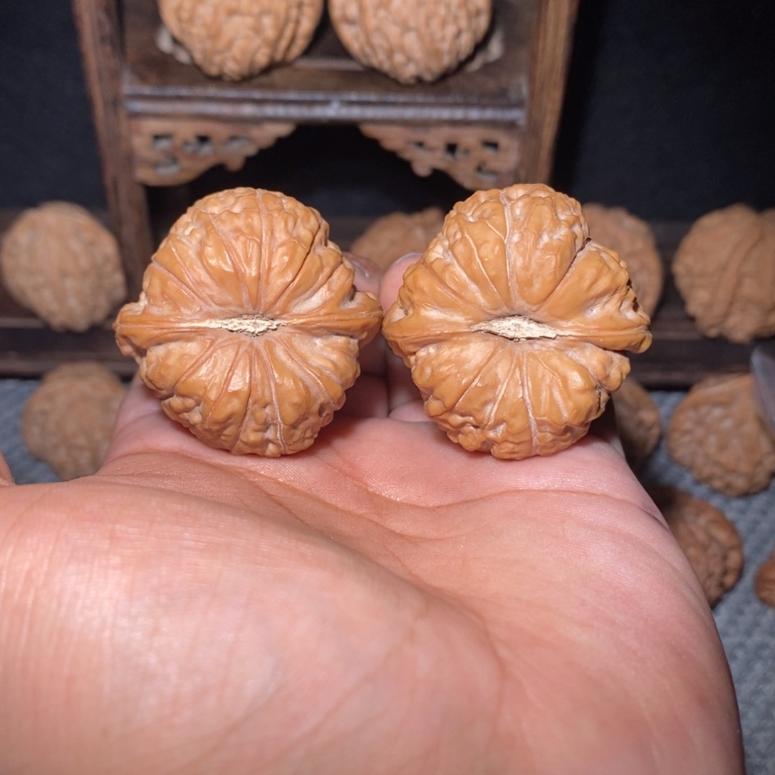 桃核把件40尺南瓜