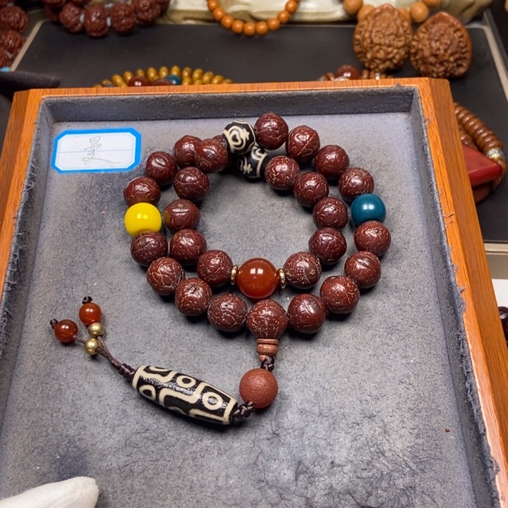 凤眼菩提吊坠菩提