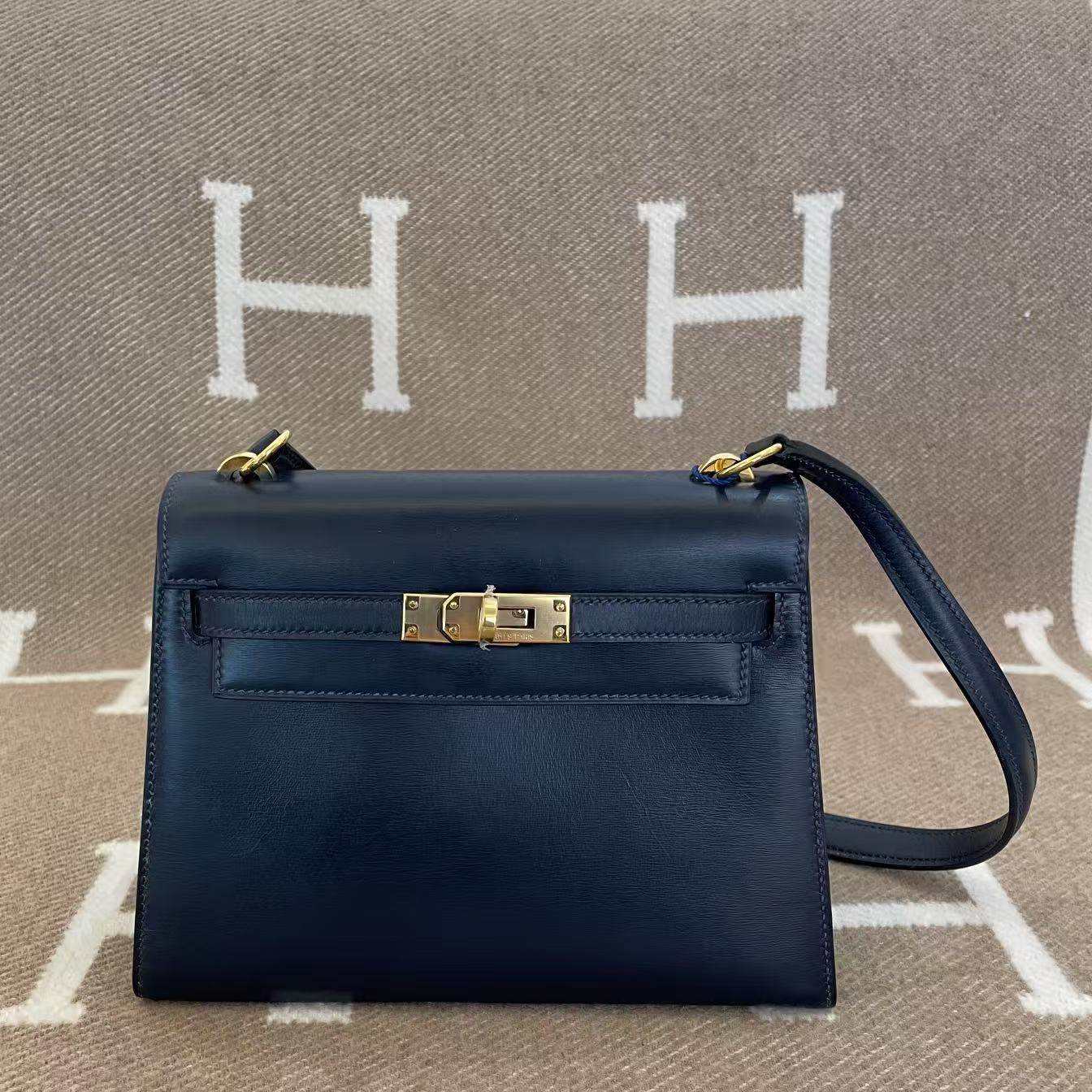 99新 Hermes/爱马仕 kelly20无耳朵 圈N box 深海蓝mk0217a1 