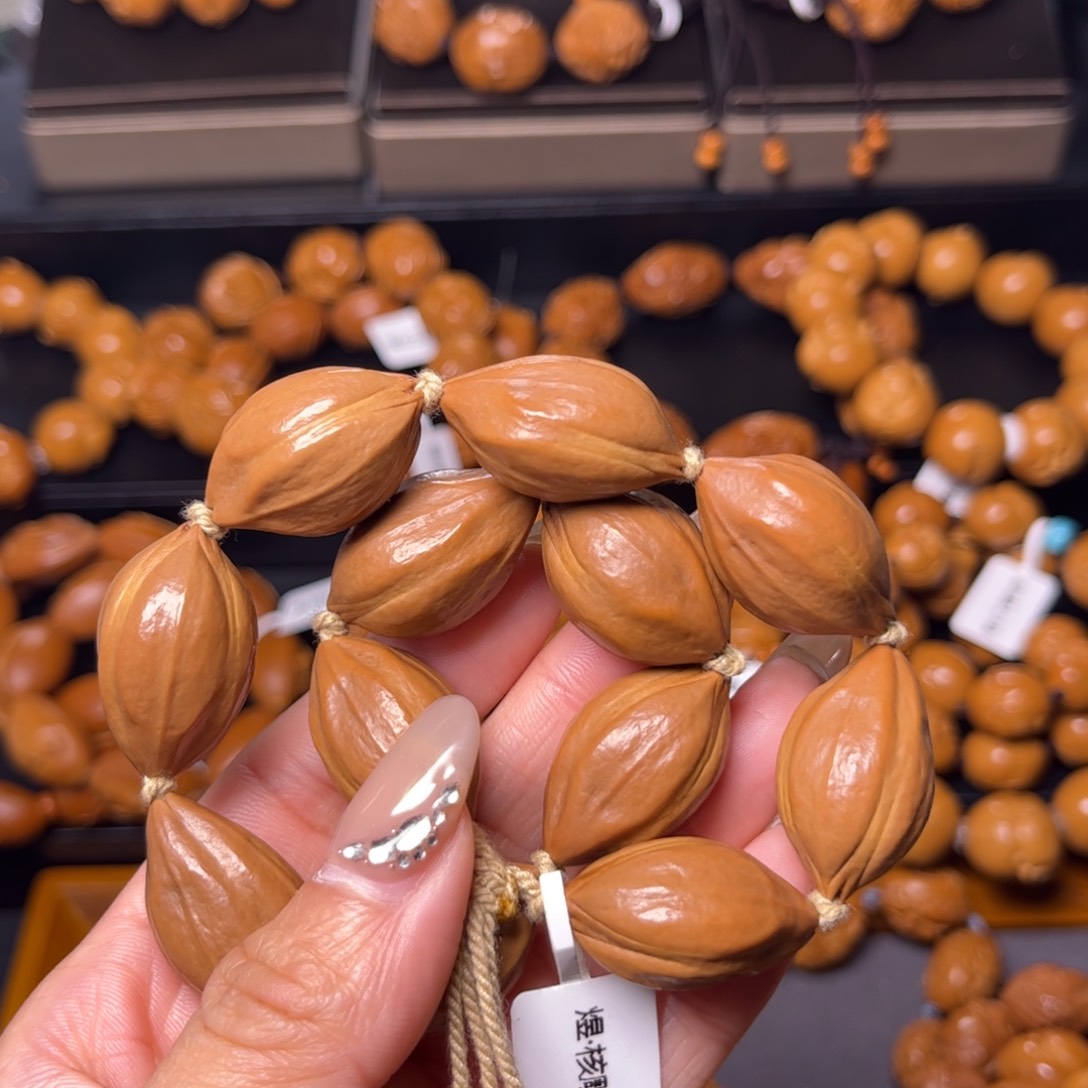 橄榄核手串满**爸橄榄核手串