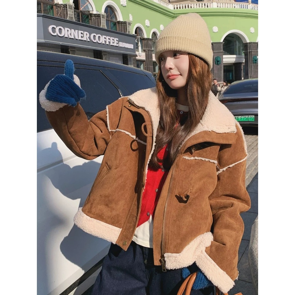 欧洲站麂皮绒复古牛角扣短外套女2025秋冬新款时尚上衣ZX546