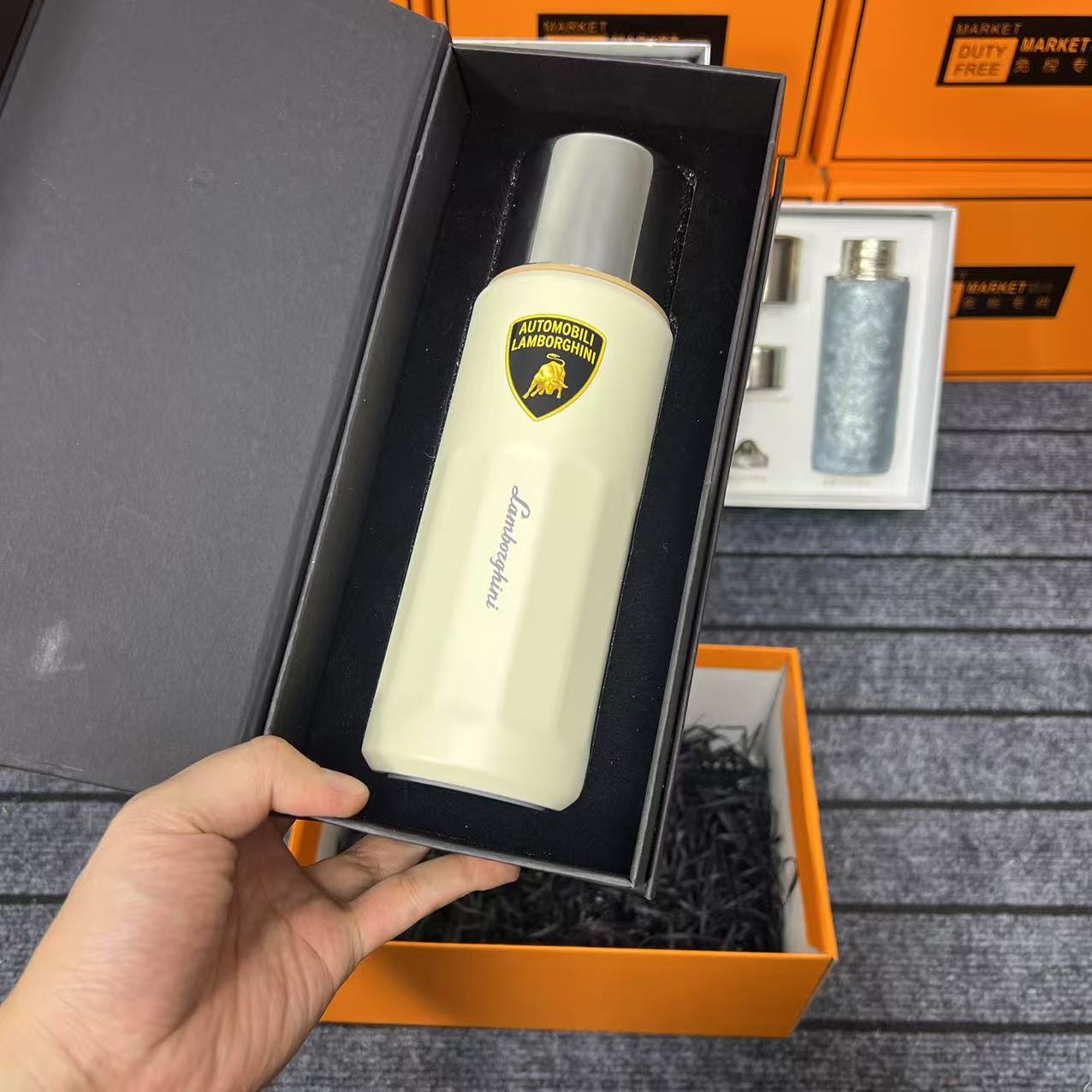 【直播间专属链接】兰博基尼联名款钛合金多功能焖泡杯