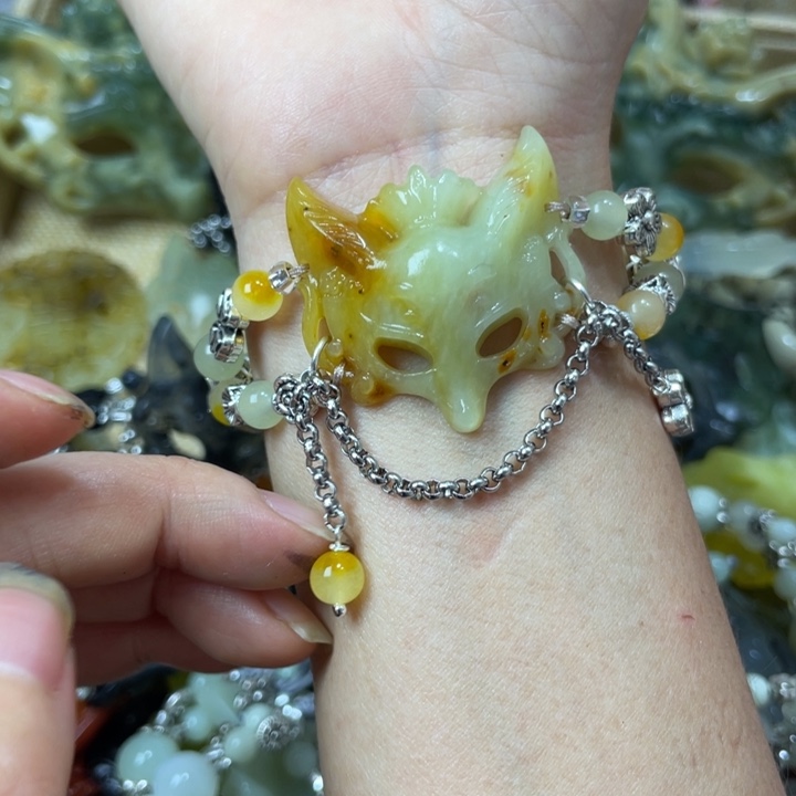 蛇纹石玉合金颈饰