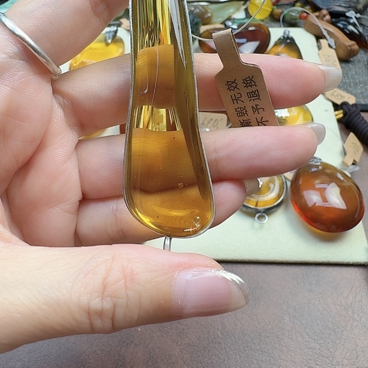 翡翠散珠?*忆翡翠随形原石手工打造