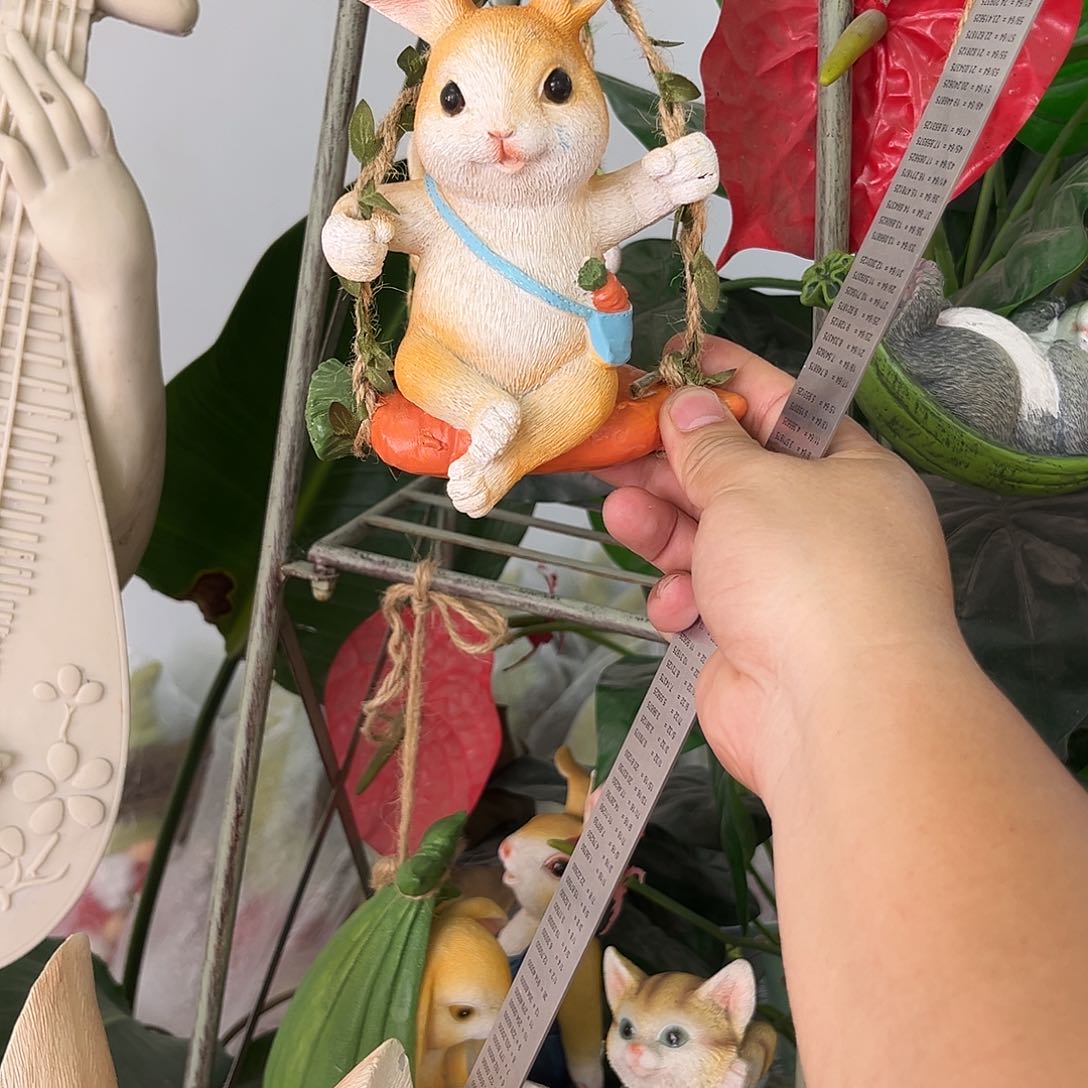 合成树脂9****?兔子