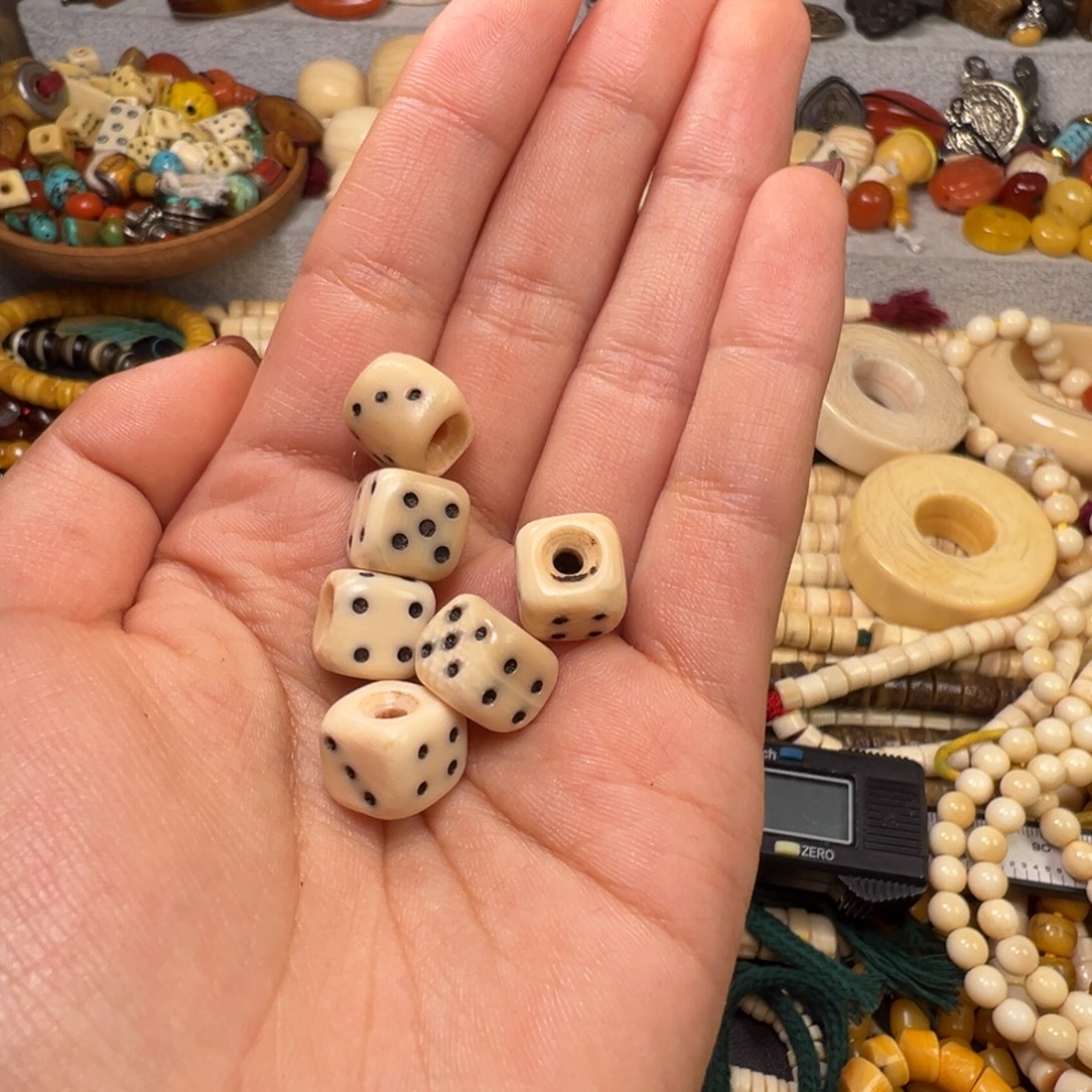 刚***子泥塑哈哈哈哈哈哈