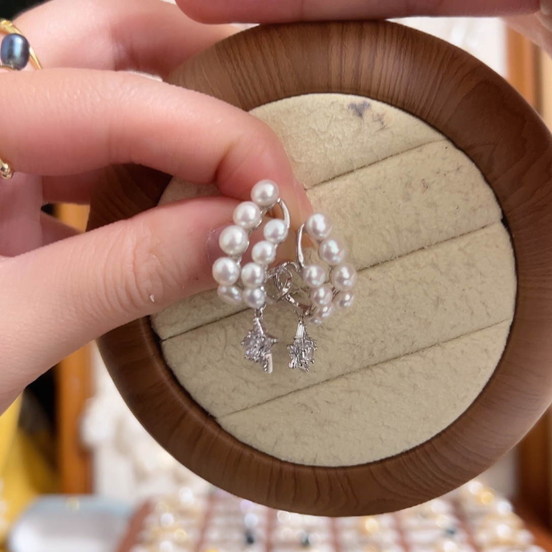 银S925镶嵌耳坠淡水珍珠