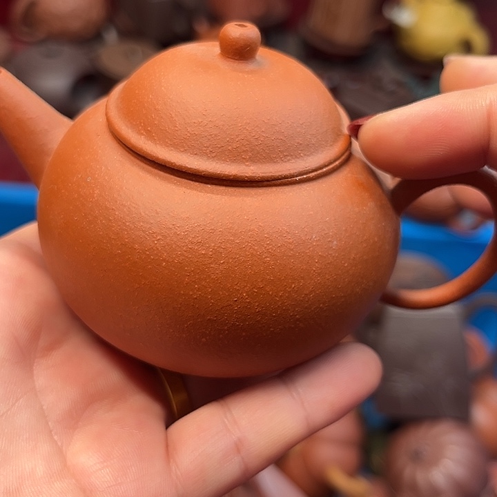 紫砂茶壶瑕疵………………