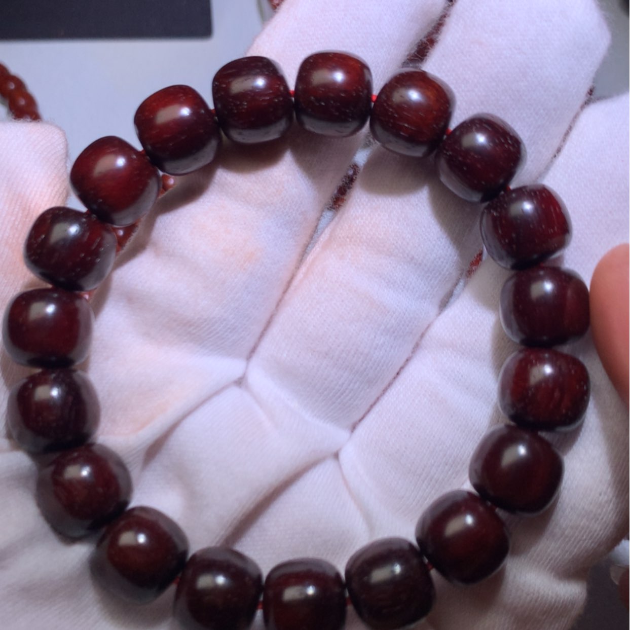 【闪购商品】檀香紫檀（小叶紫檀）