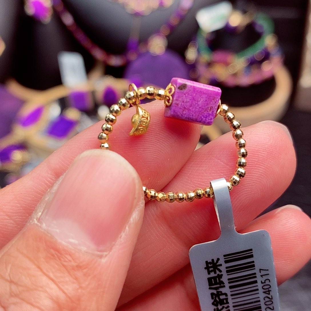 苏纪石（舒俱来）戒指18K金镶嵌