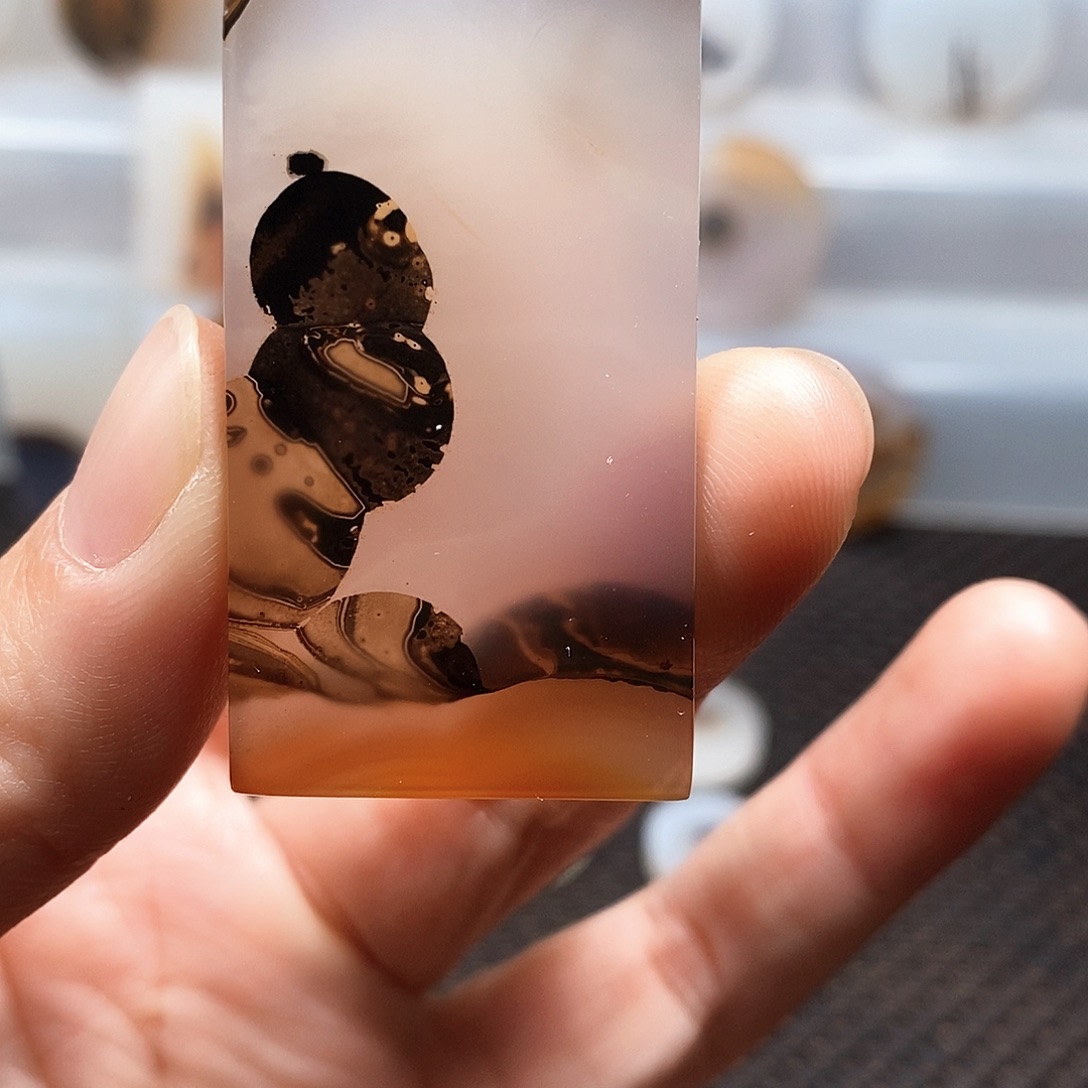 敬***阁玛瑙/玉髓合金珠宝奇石