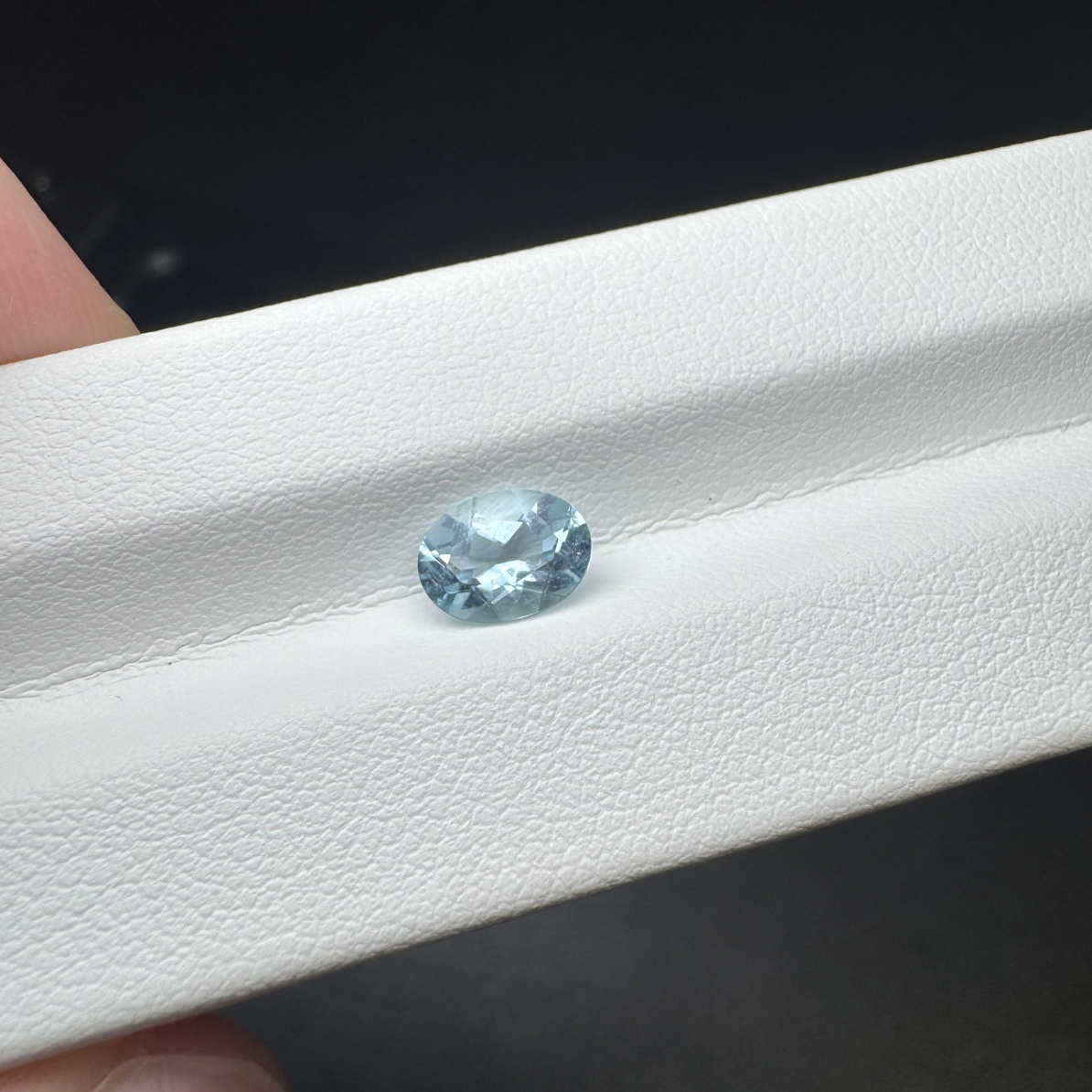 0.986克拉天然刻面海蓝宝椭圆戒面裸石项链冰透清冷全干净爆闪