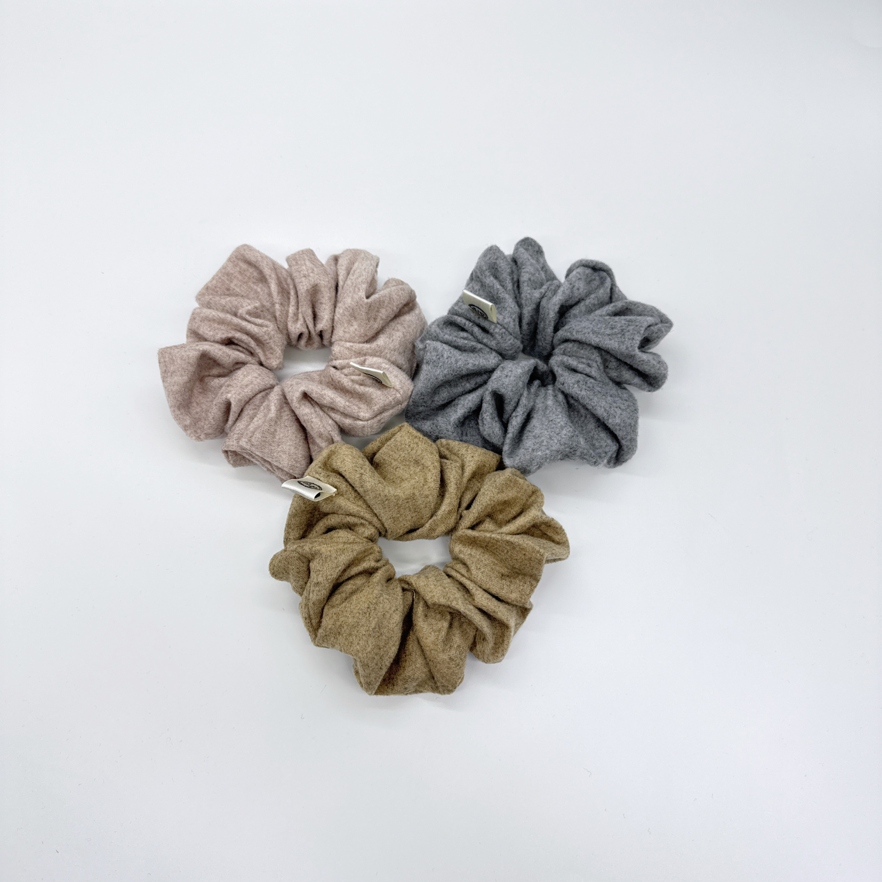 Mi33 高级感毛呢纯色大肠发圈 S062003