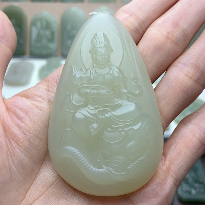 和田玉未镶嵌颈饰