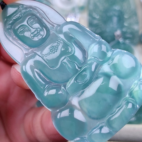 【闪购商品】翡翠颈饰未镶嵌天然翡翠