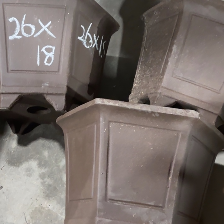 紫砂花盆           60-3