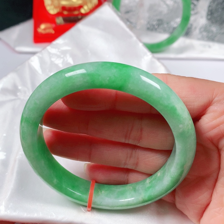 未镶嵌手镯翡翠  编号0135 正圈58 福利镯