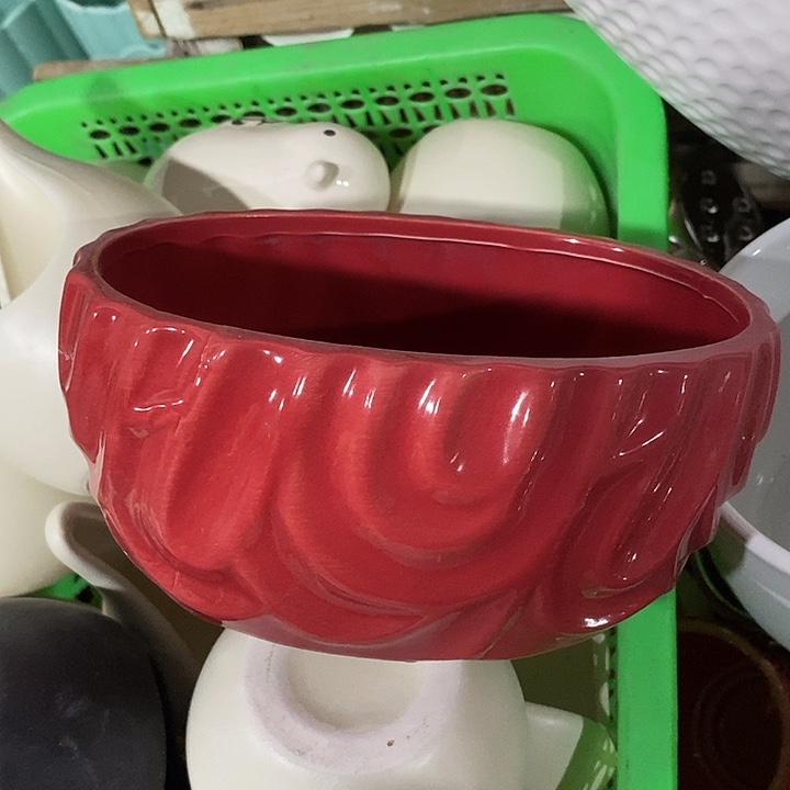 陶瓷花盆有孔 瑕疵介意勿拍 