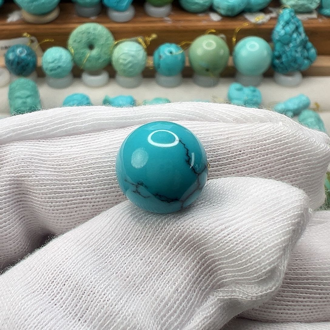 绿松石配饰未镶嵌