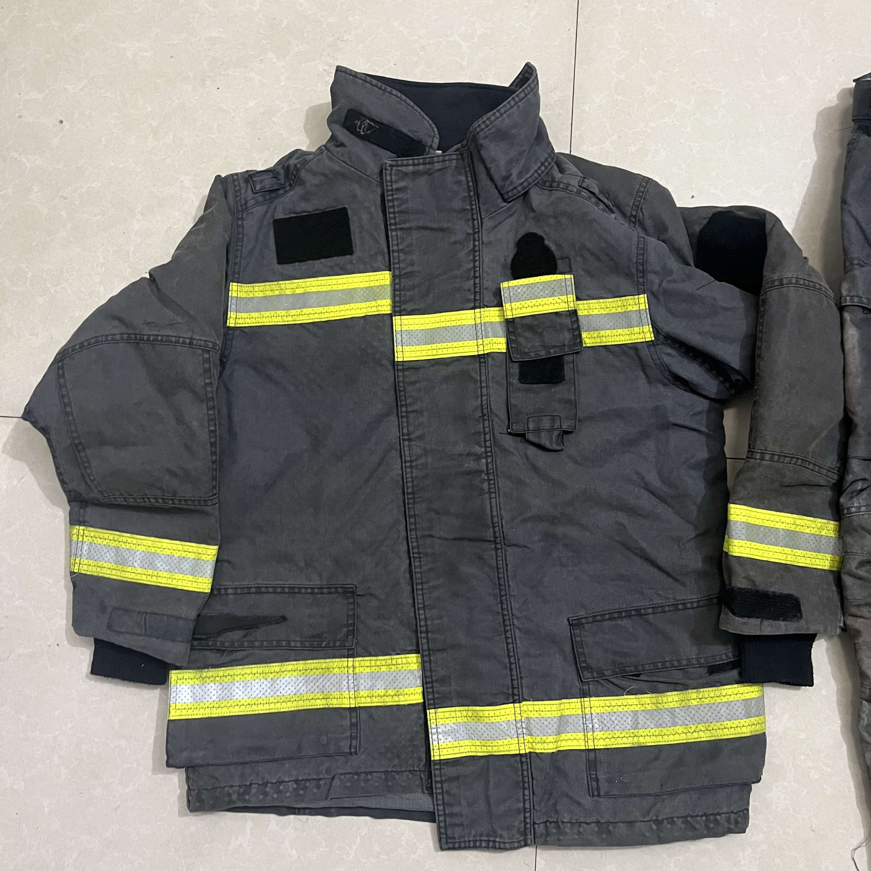 电焊服单上衣PBI英特莱龙袍阻燃耐磨冬季单上衣卡码拍大