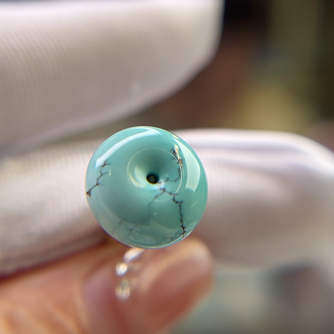 绿松石未镶嵌珠宝奇石13.9