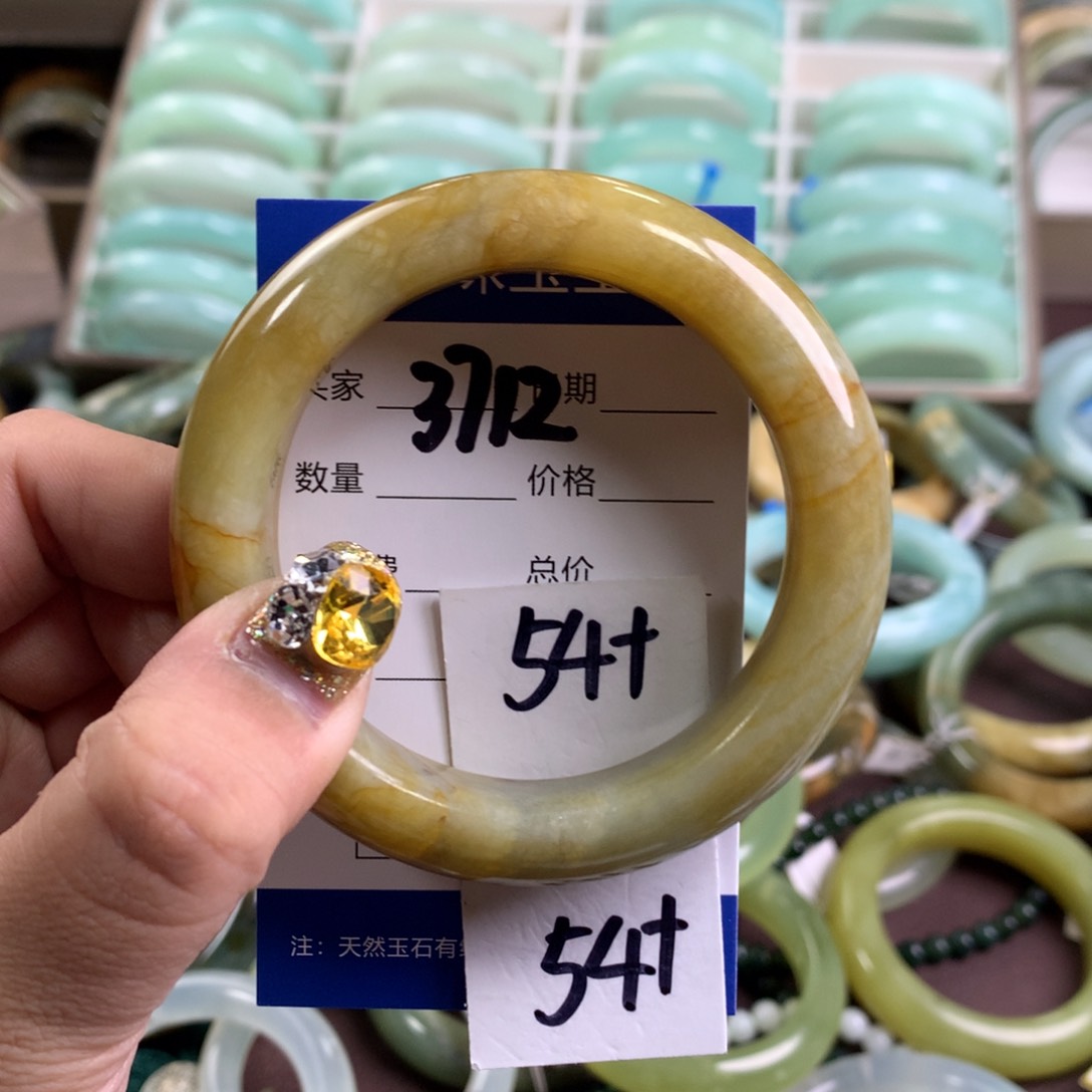 蛇纹石玉手镯未镶嵌3712