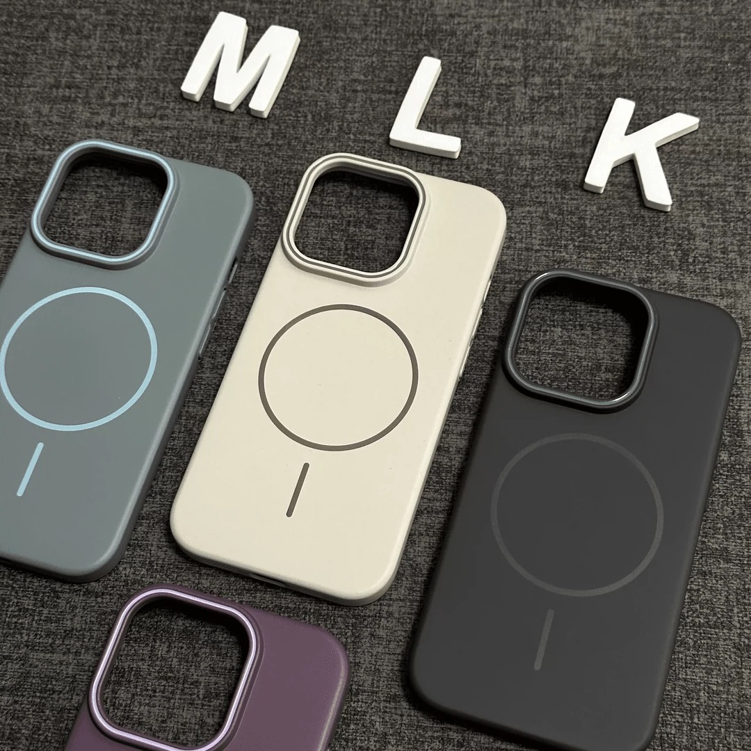 高级质感柔润磁吸适用iPhone16手机壳苹果15/14男13/12女