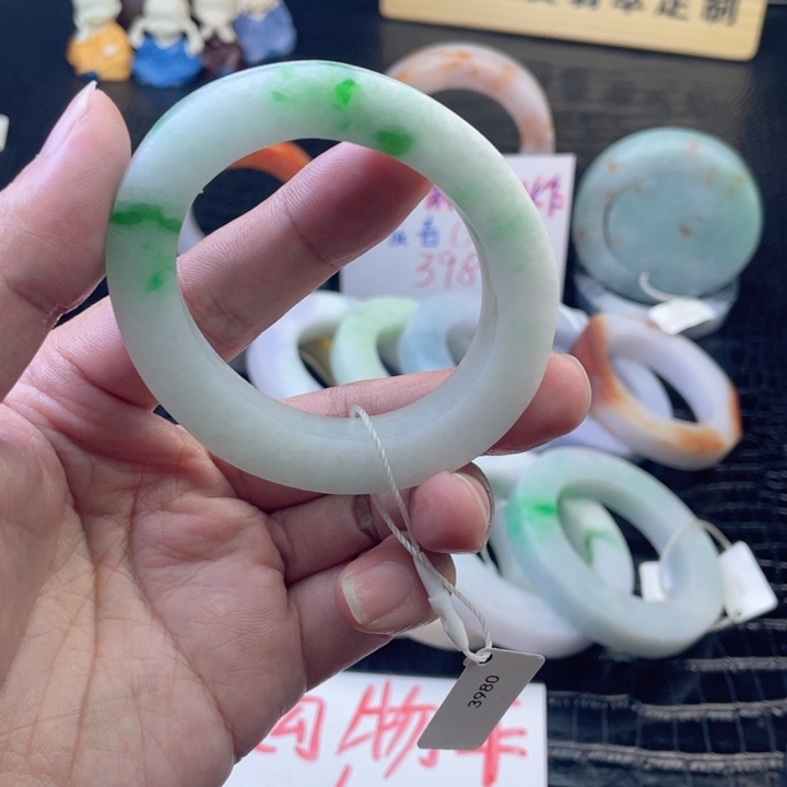小***4定制翡翠未镶嵌翡翠