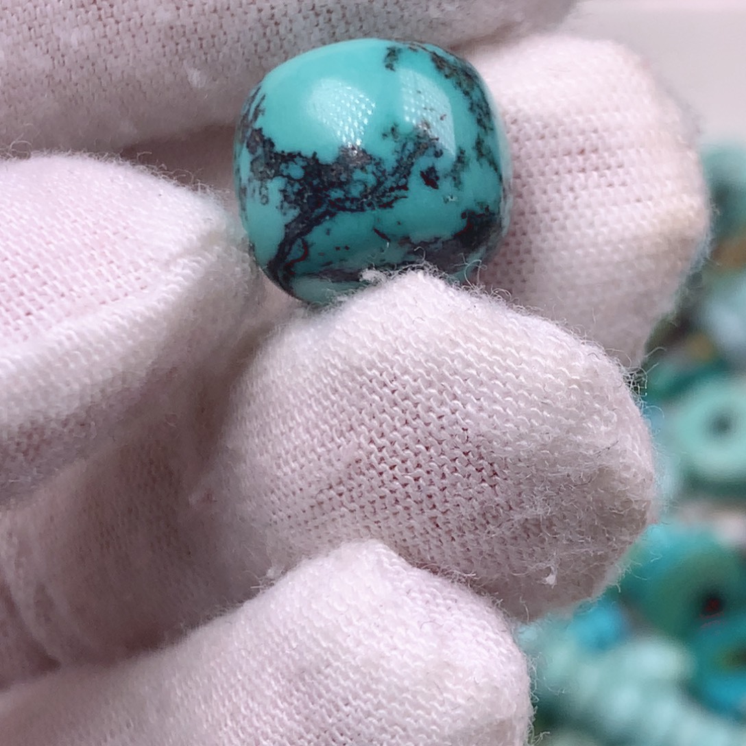 绿松石未镶嵌挂件