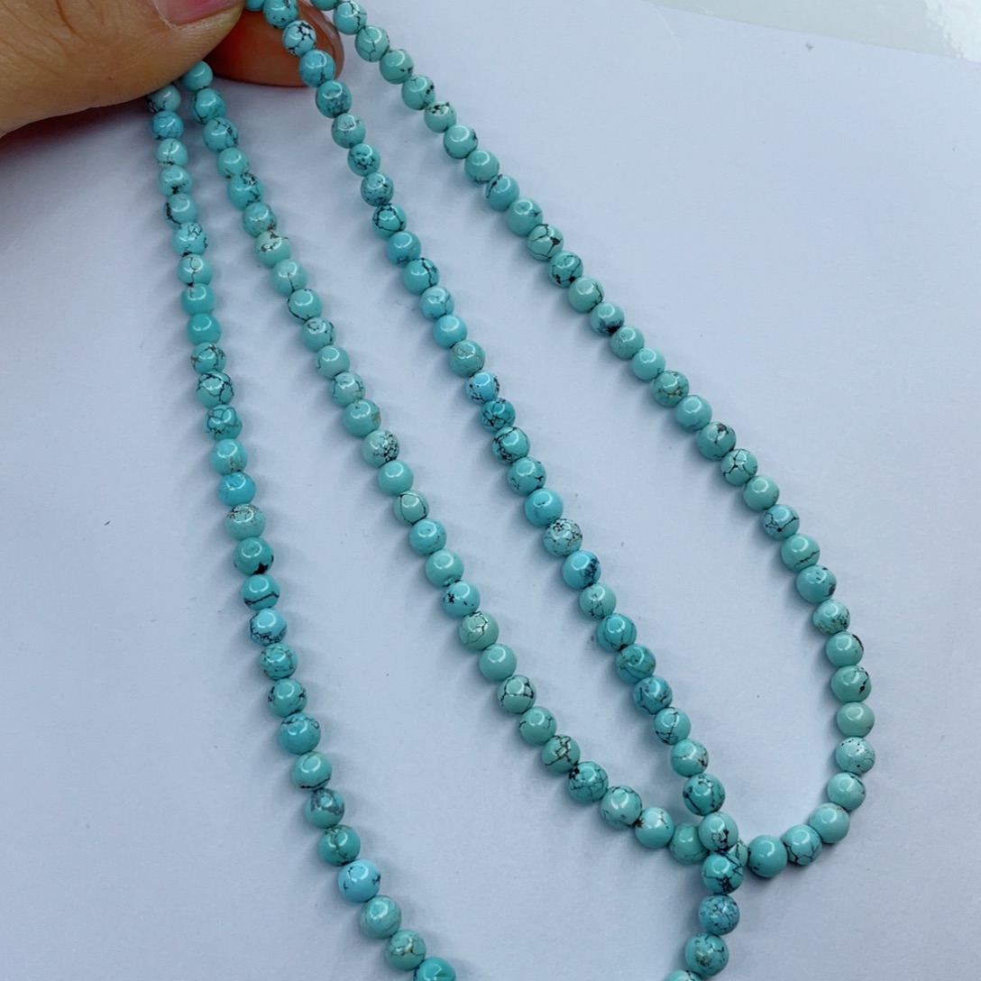 绿松石颈饰未镶嵌