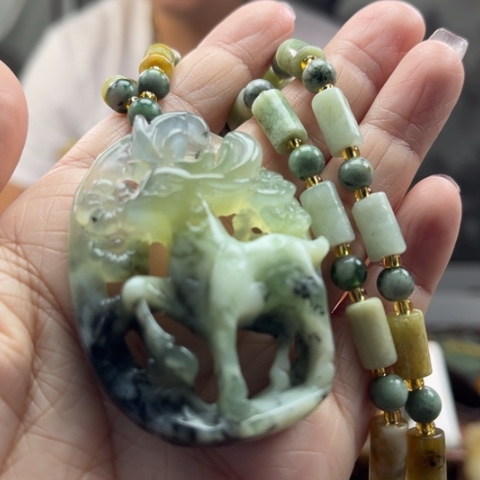 岫玉挂件未镶嵌挂件