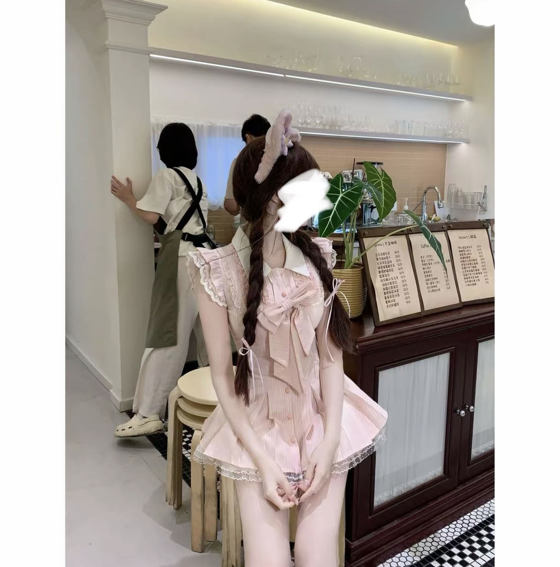  甜美来袭  夏季纯欲公主风小众设计蕾丝拼接连衣裙短裤套装