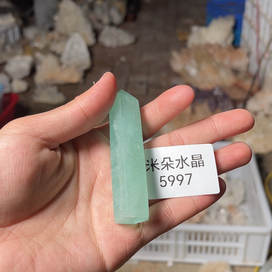 ****朱水晶珠宝半成品未镶嵌