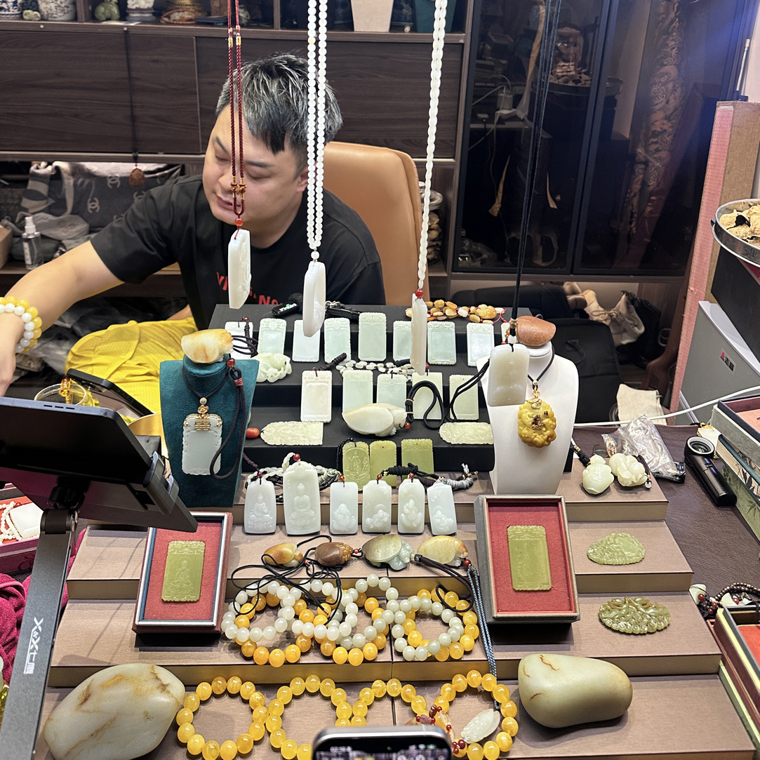 新疆和田玉   手把件