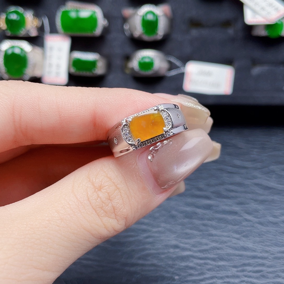 翡翠戒指银S925镶嵌编号0109没有运费险