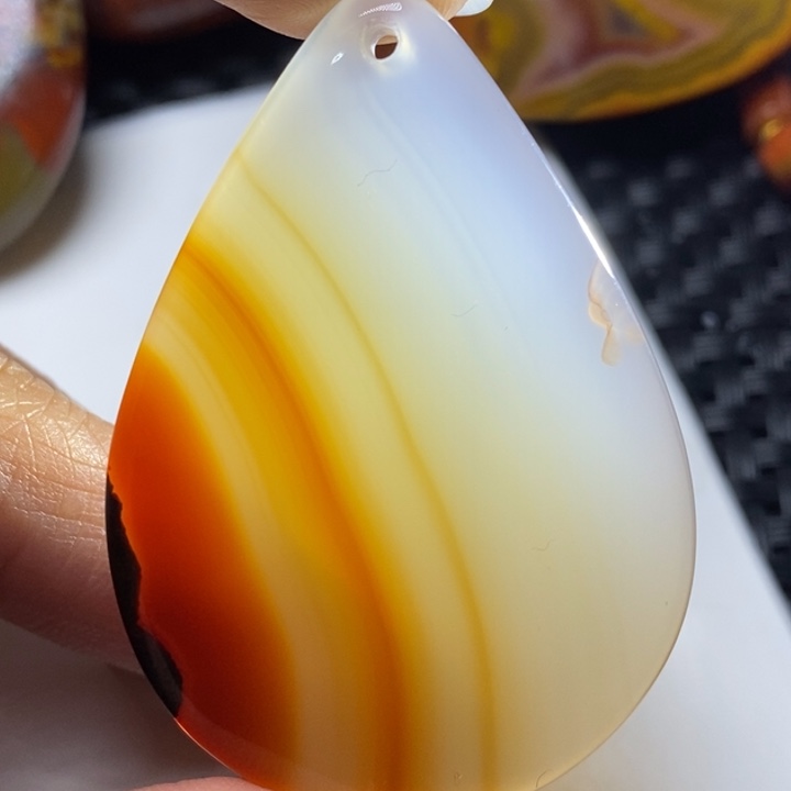 玛瑙/玉髓颈饰未镶嵌