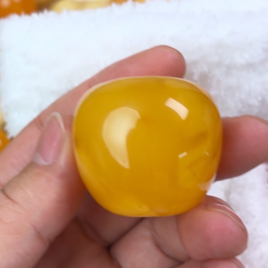 蜜蜡未镶嵌吊坠(不含链)
